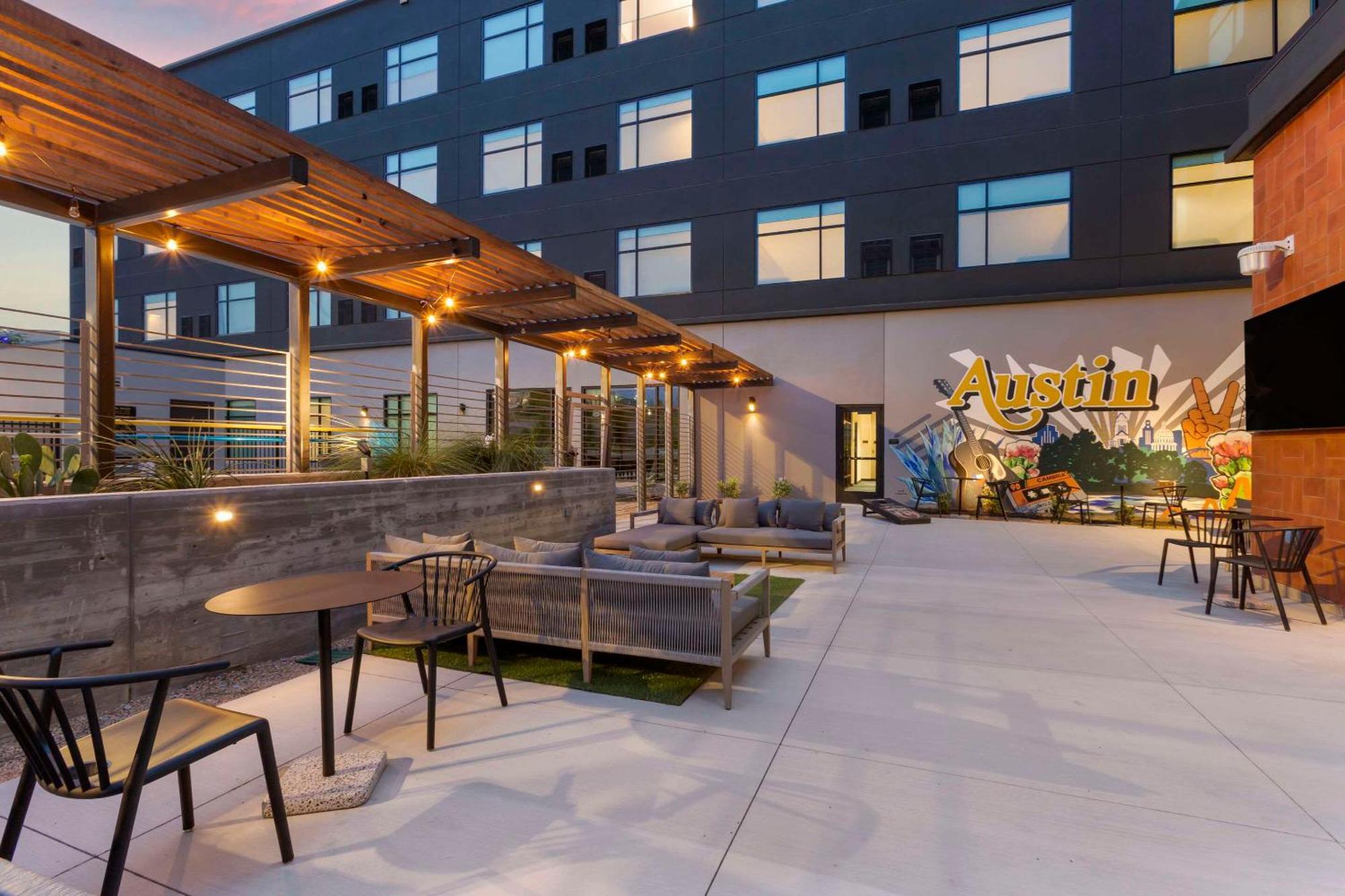 Cambria Hotel Austin Airport Kültér fotó