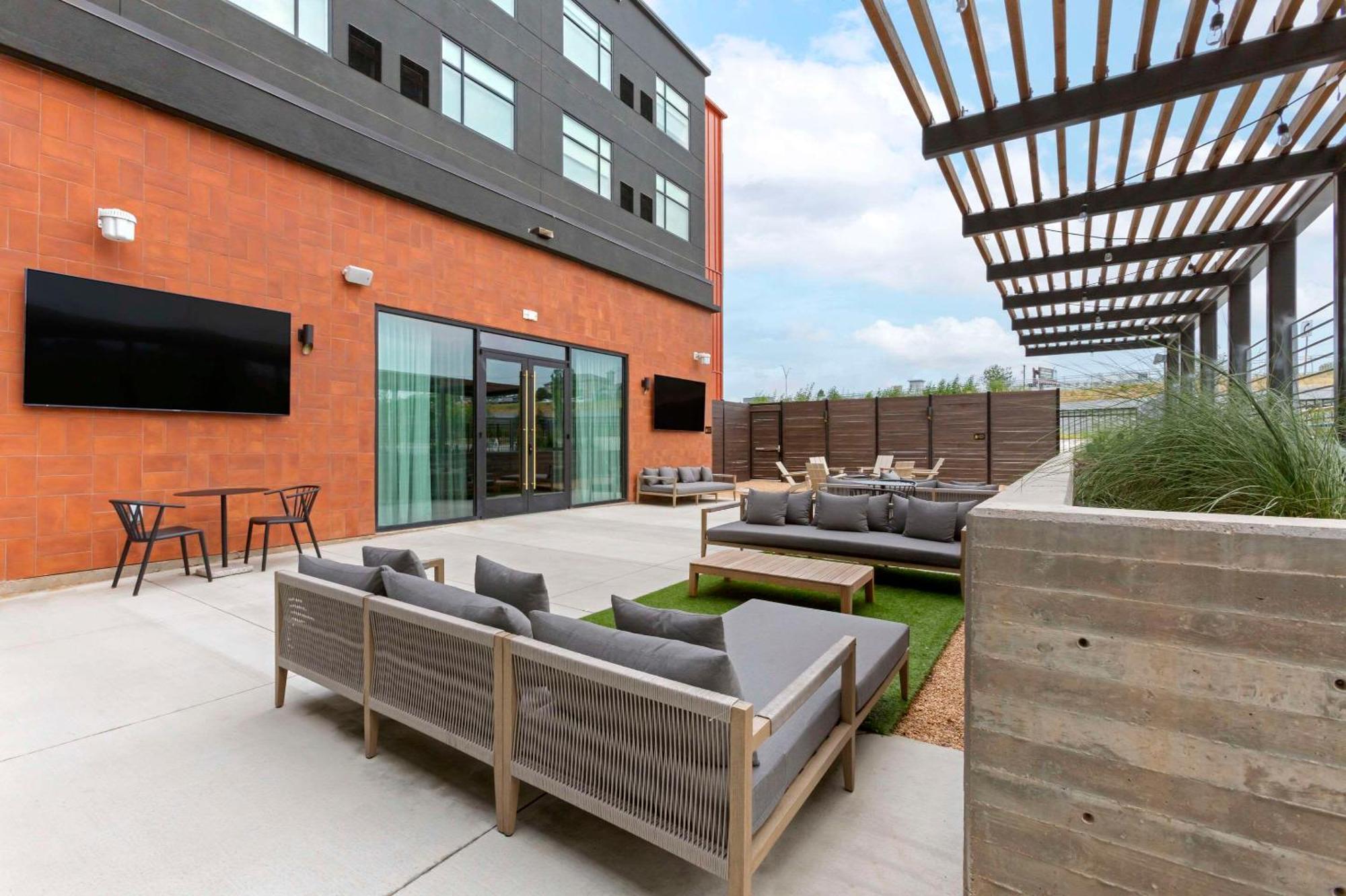 Cambria Hotel Austin Airport Kültér fotó